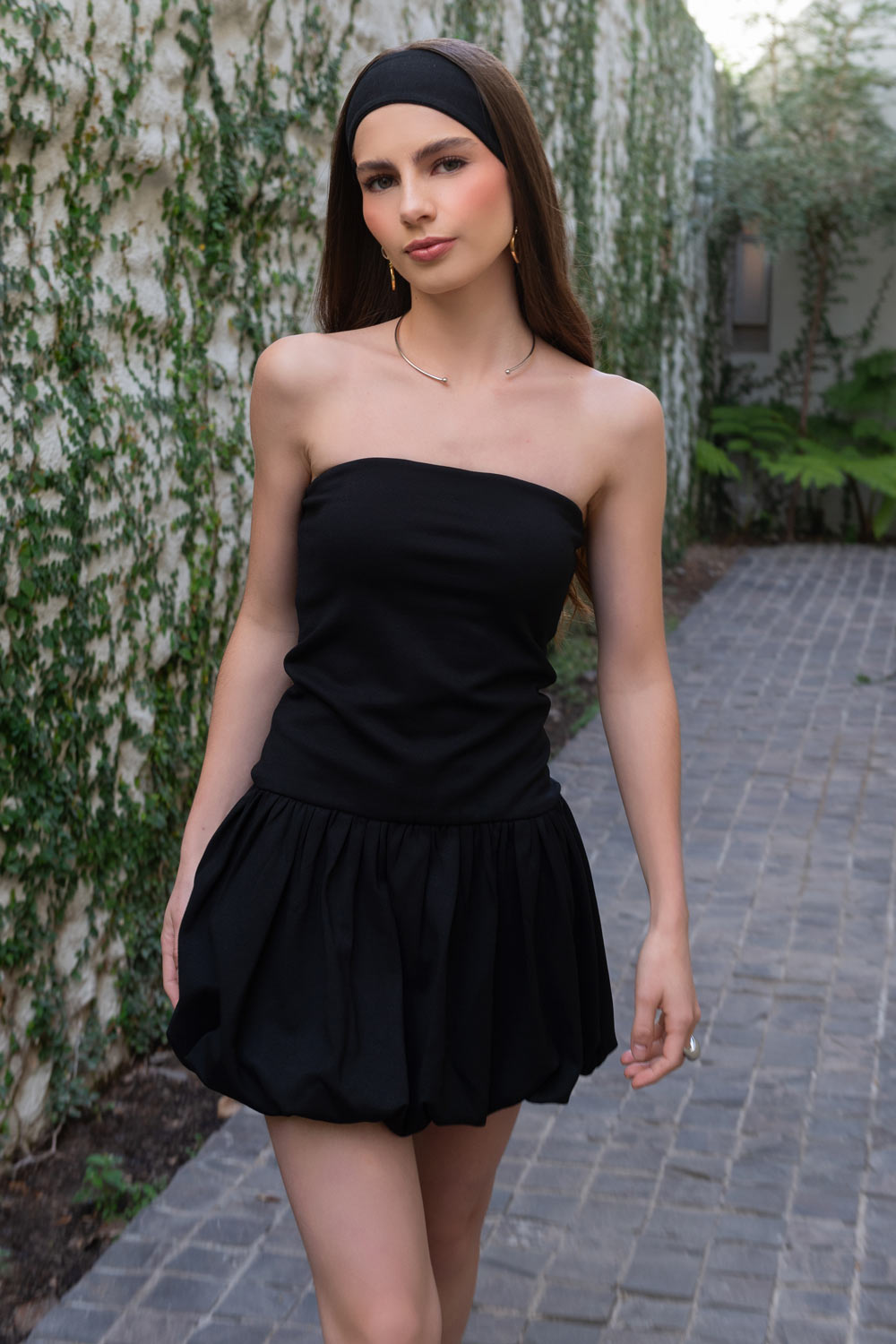 Vestido globo strapless de fit ajustado – HIGHSTREET