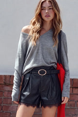 Bermuda shorts with pleats