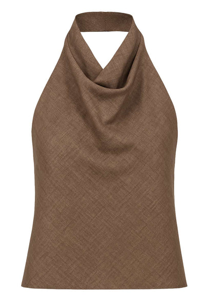 Blusa corta fluida, de cuello alto halter con plisados, sin mangas, escote en espalda, cierre posterior con botón y ojal.