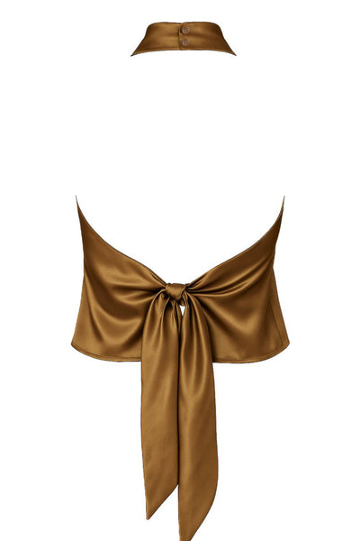 Blusa satinada de fit recto, halter con cuello fluido, sin mangas, lazo amarrable en cintura, cierre posterior con botón y ojal.