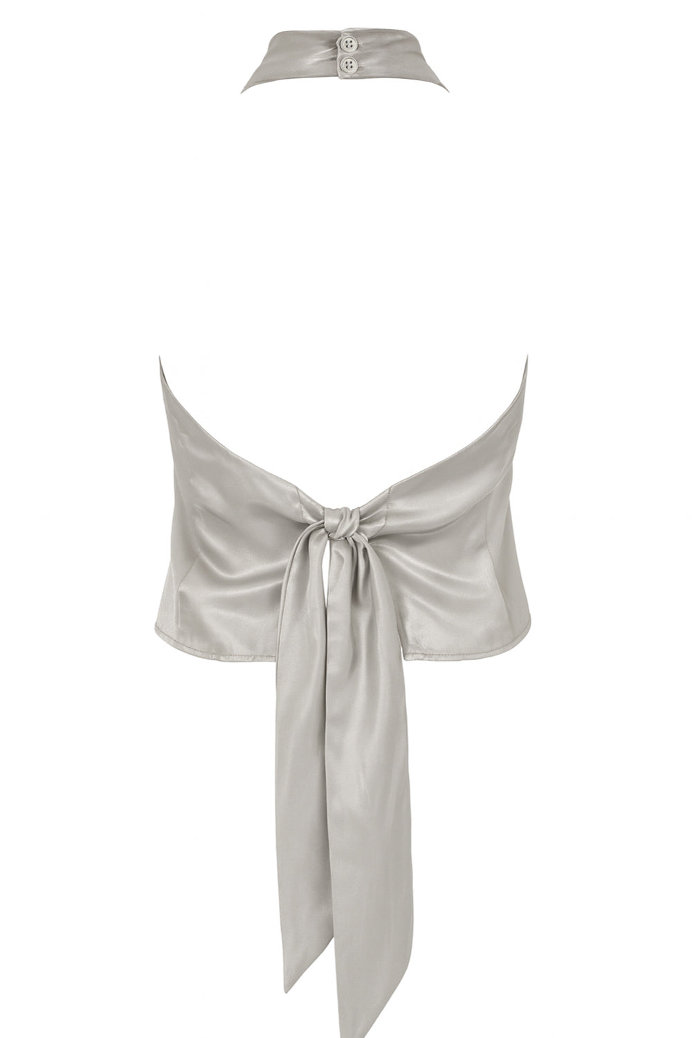 Blusa satinada de fit recto, halter con cuello fluido, sin mangas, lazo amarrable en cintura, cierre posterior con botón y ojal.