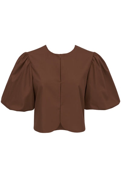 Blusa corta de fit recto, cuello redondo, manga corta amplia globo con volumen en borde, cierre frontal con broches ocultos y bajo curveado frontal.