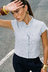 Sleeveless mandarin collar top
