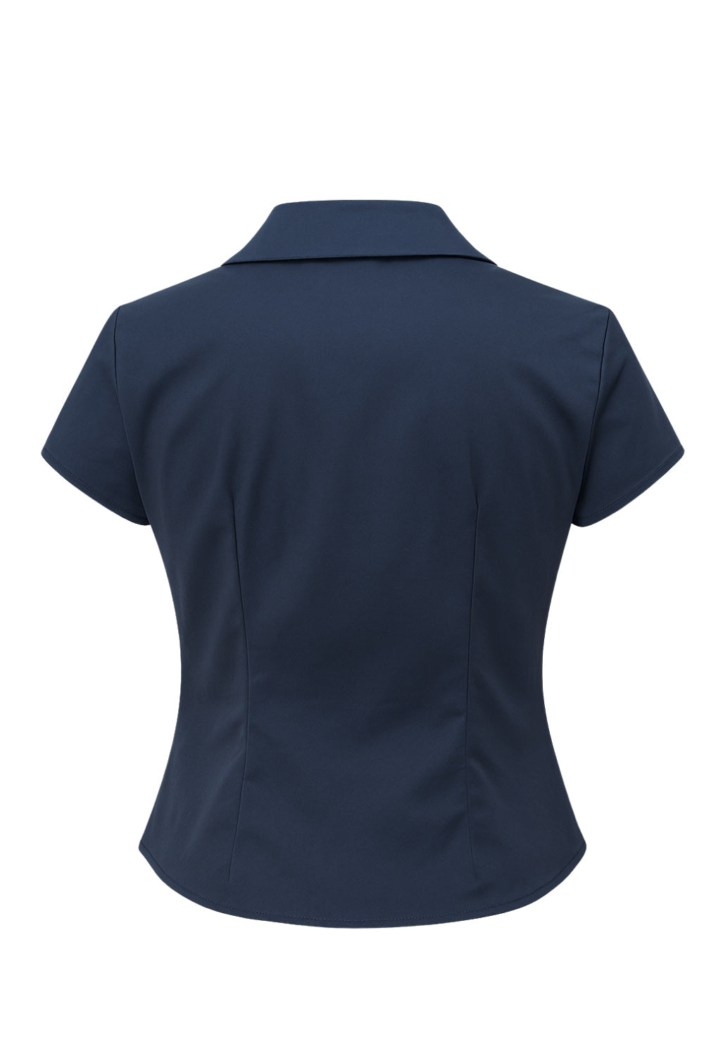 Camisa ajustada de cuello camisero, manga corta y cierre frontal con hilera de botones.