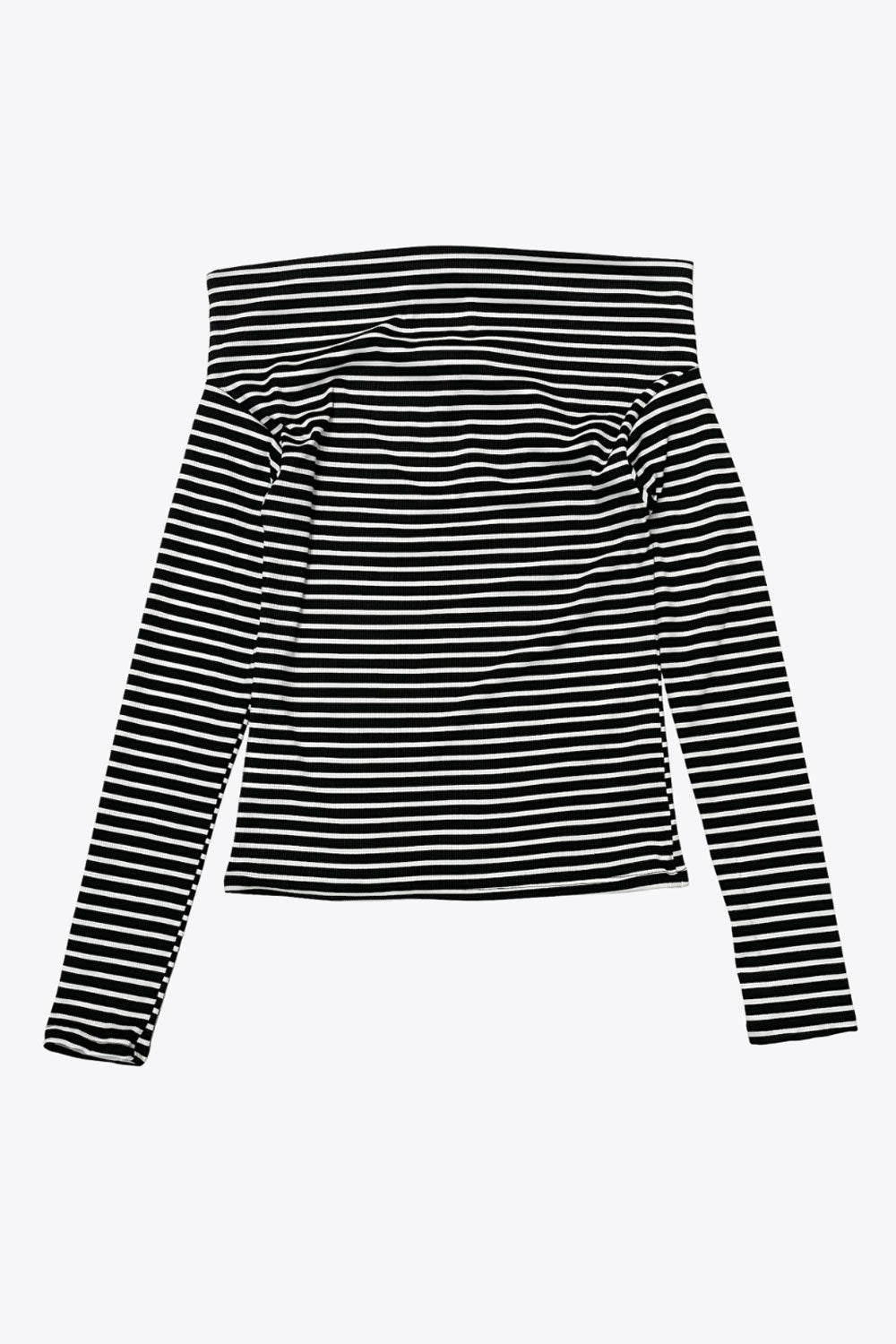 Camiseta de estampado rayas, fit ajustado, hombros descubiertos, escote recto y manga larga con hombro caído.