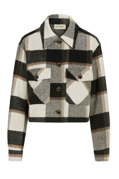 Chamarra corta de estampado check, fit recto, manga larga con puño abotonado, cuello camisero, bolsillos delanteros de parche con cartera y botón en contraste. Cierre frontal con hilera de botones en contraste.