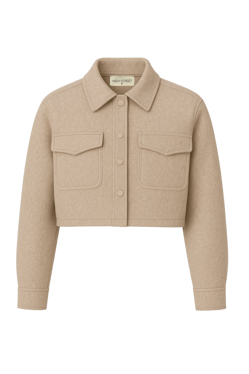 Chamarra corta de fit recto, manga larga con puño abotonado, cuello camisero, bolsillos delanteros de parche con cartera y cierre frontal con hilera de botones.