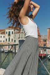 Skirt cape belt