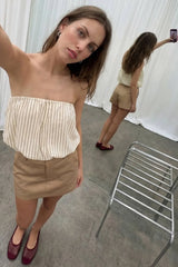 Falda short corto satinado de fit recto