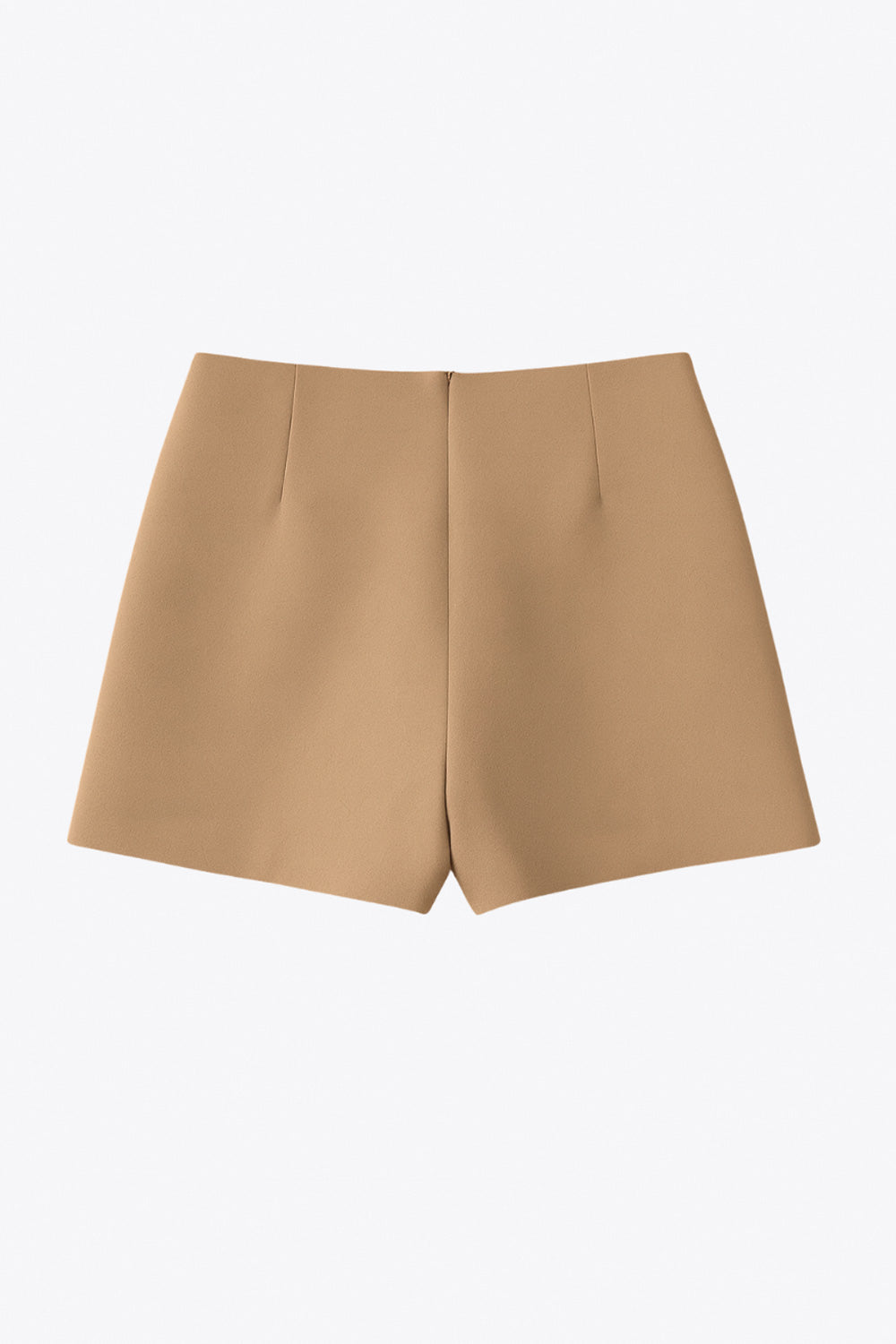 Falda short corto de cintura alta, corte en a, costura frontal con abertura en bajo y cierre posterior con cremallera oculta.