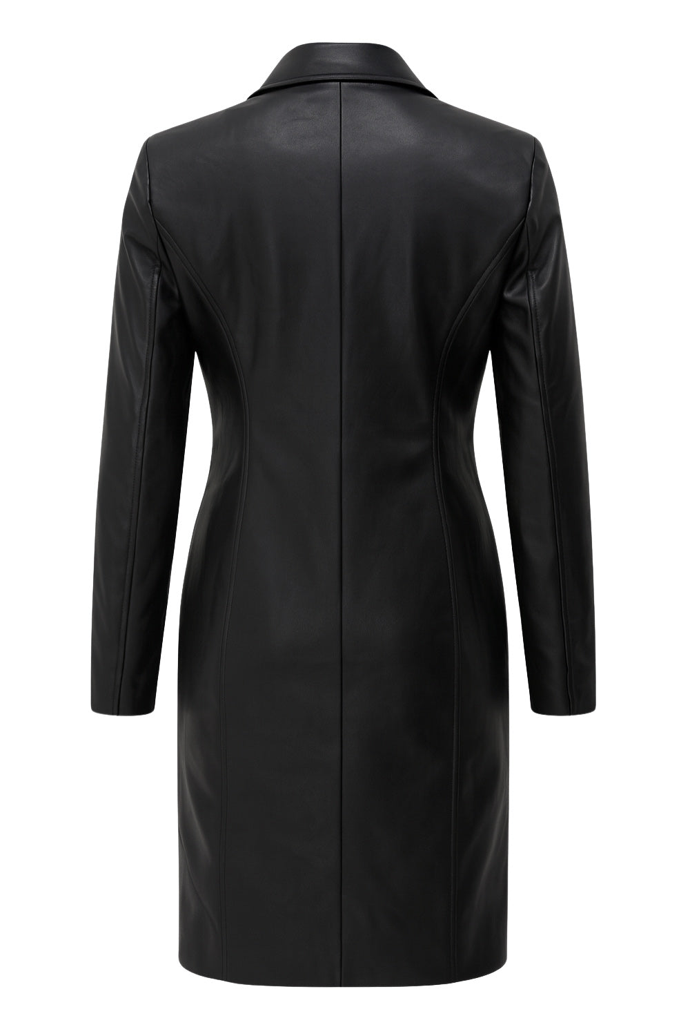 Abrigo largo de efecto piel, fit recto, con hombreras y solapa, bolsillos delanteros con cartera y manga larga. Cierre frontal con cruce de botones en contraste.