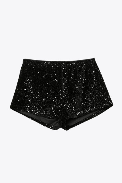 Short mini de lentejuelas, fit ajustado y cintura alta elástica.