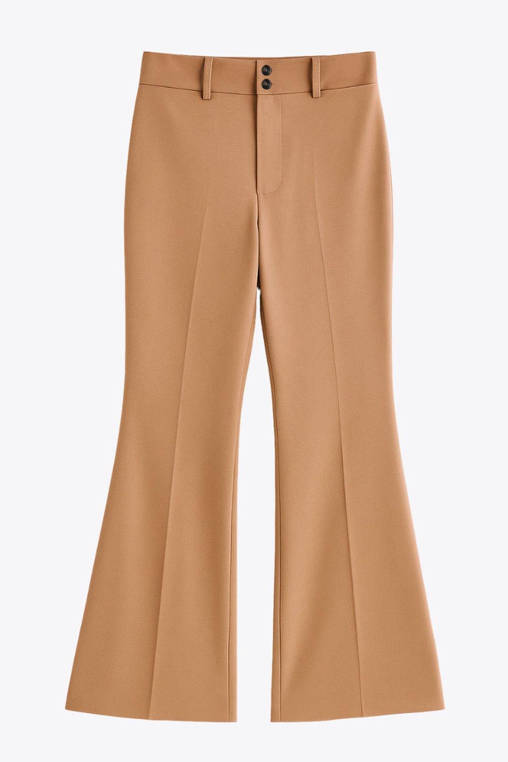 Pantalón ajustado de fit flare, cintura alta con pretina y trabillas, raya frontal y posterior, cierre con cremallera oculta y botones.