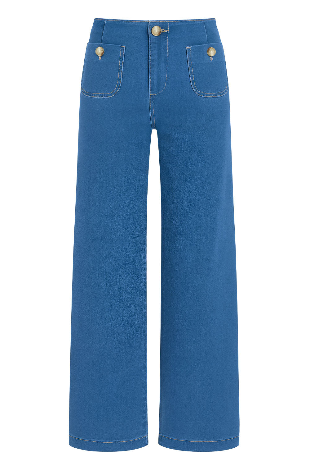 Pantalón de denim, fit cropped flare, cintura alta, bolsillos delanteros con botón y traseros de parche. Cierre frontal con botón en contraste y cremallera oculta.