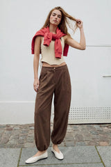 Pantalón fit balloon efecto suede