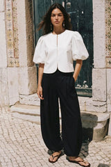 Barrel fit trousers with pleats