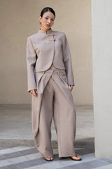 Pantalón fit barrel cruce doble