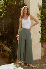 Pantalón fit palazzo pañuelo