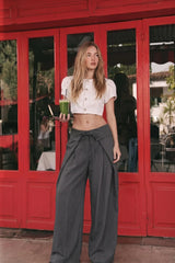 Pantalón fit palazzo rayas