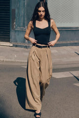 Pleated trousers with belt