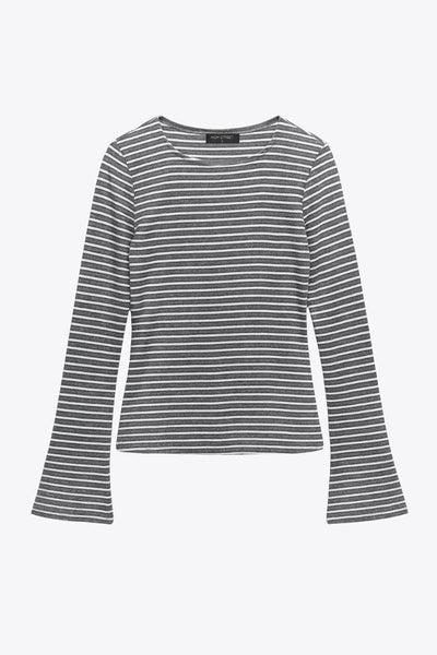 Camiseta de estampado rayas, fit recto, cuello redondo y manga larga con puño amplio .