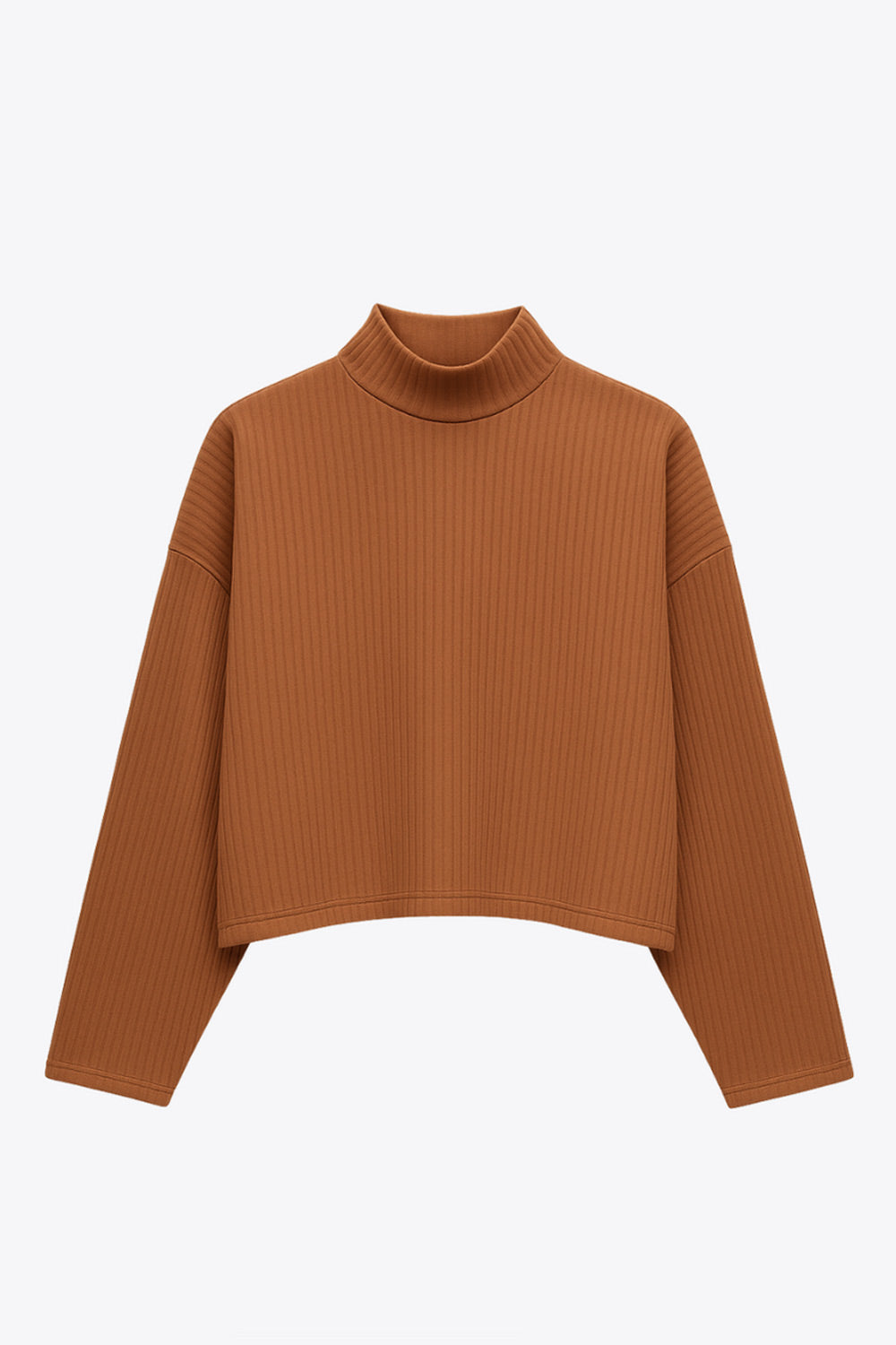 Jersey canalé de punto, fit oversized, cuello alto y manga larga amplia con hombro caído.