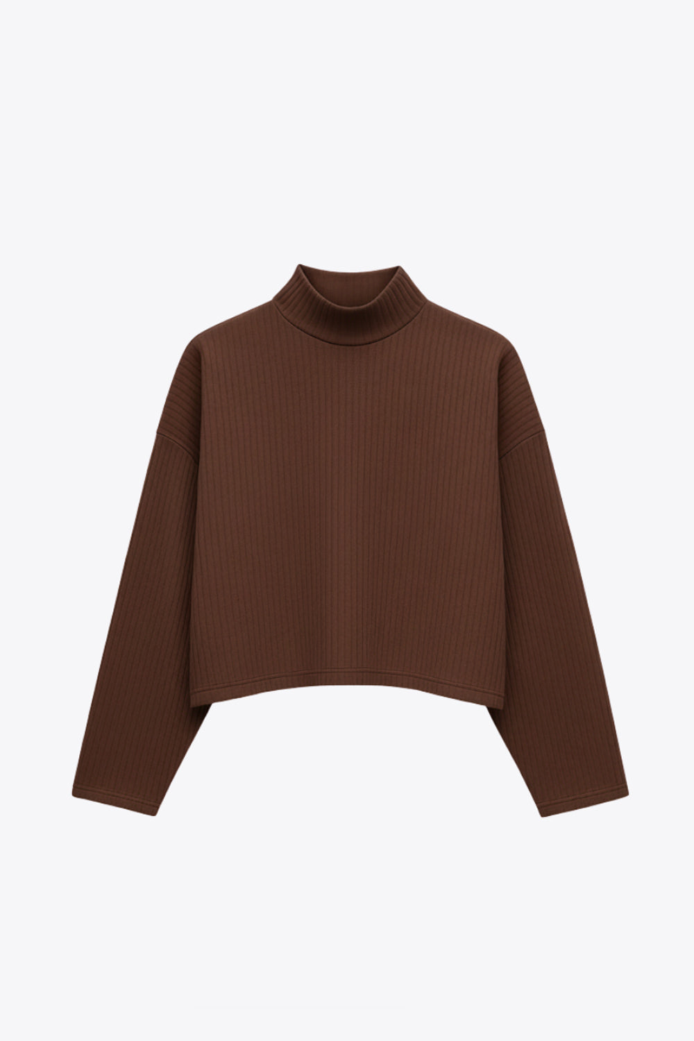 Jersey canalé de punto, fit oversized, cuello alto y manga larga amplia con hombro caído.