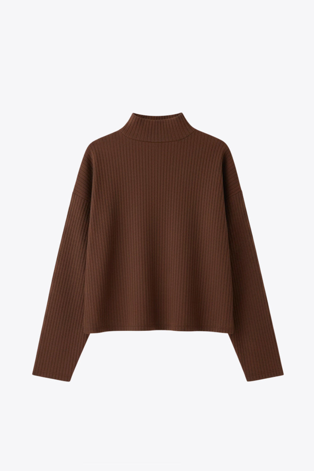 Jersey canalé de punto, fit oversized, cuello alto y manga larga amplia con hombro caído.