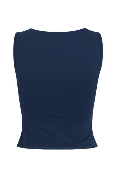 Top básico de fit ajustado, sin mangas y escote cuadrado.