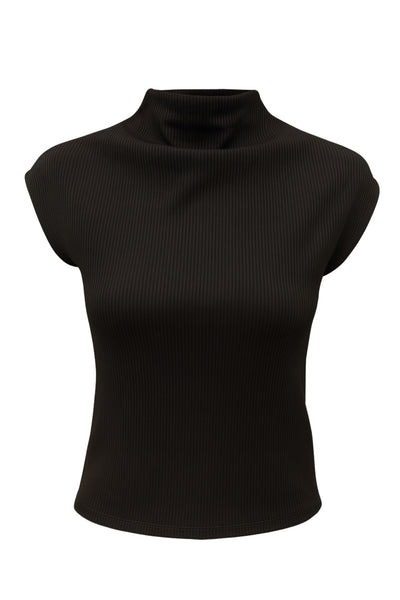 Top canalé de fit ajustado, cuello mock y manga corta seguidos.