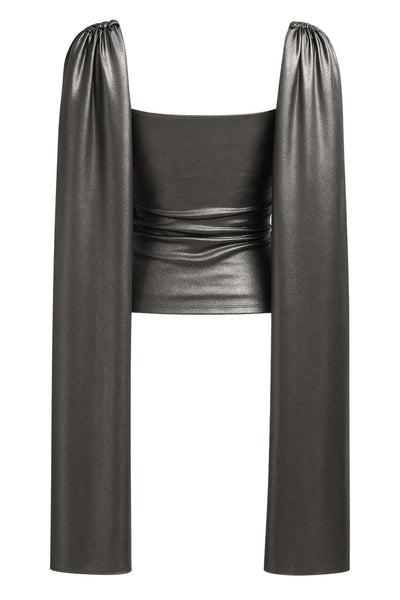 Top metálico de fit ajustado, sin mangas, cuello redondo y detalle decorativo frontal con plisados en hombros.