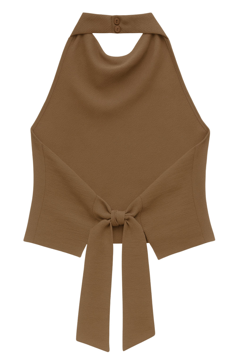 Top halter de cuello alto fluido, sin mangas, escote en espalda, fit ajustado, cierre posterior con lazo amarrable, botón y ojal.