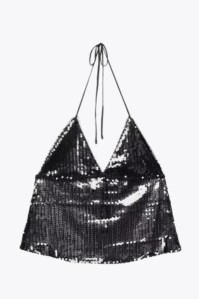 Top corto de lentejuela, fit fluido, escote v y cuello halter con lazo amarrable posterior.