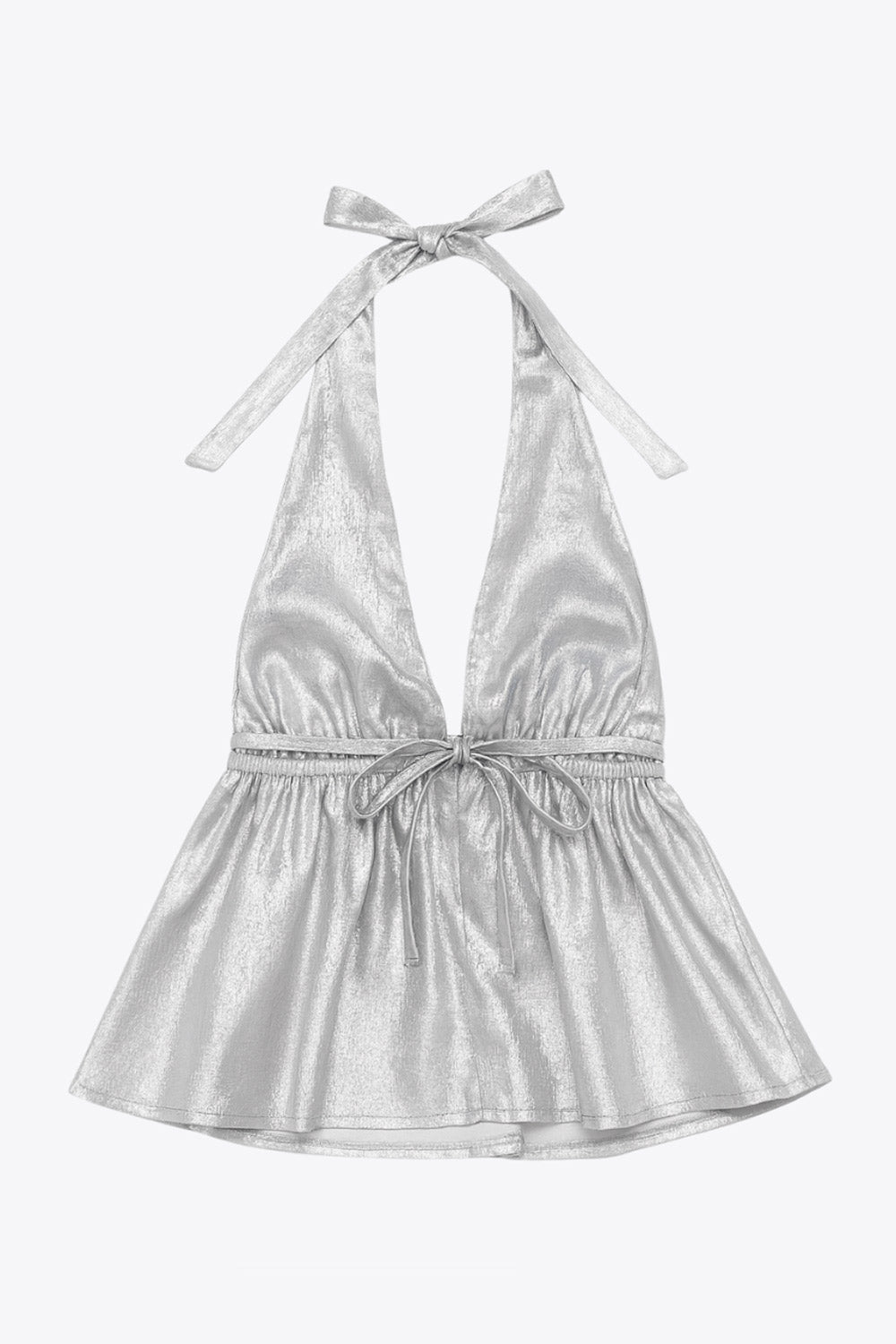 Top corto metálico de cuello halter con tirantes y nudo amarrable posterior, peplum con olanes, rib elástico en cintura y lazo amarrable posterior.