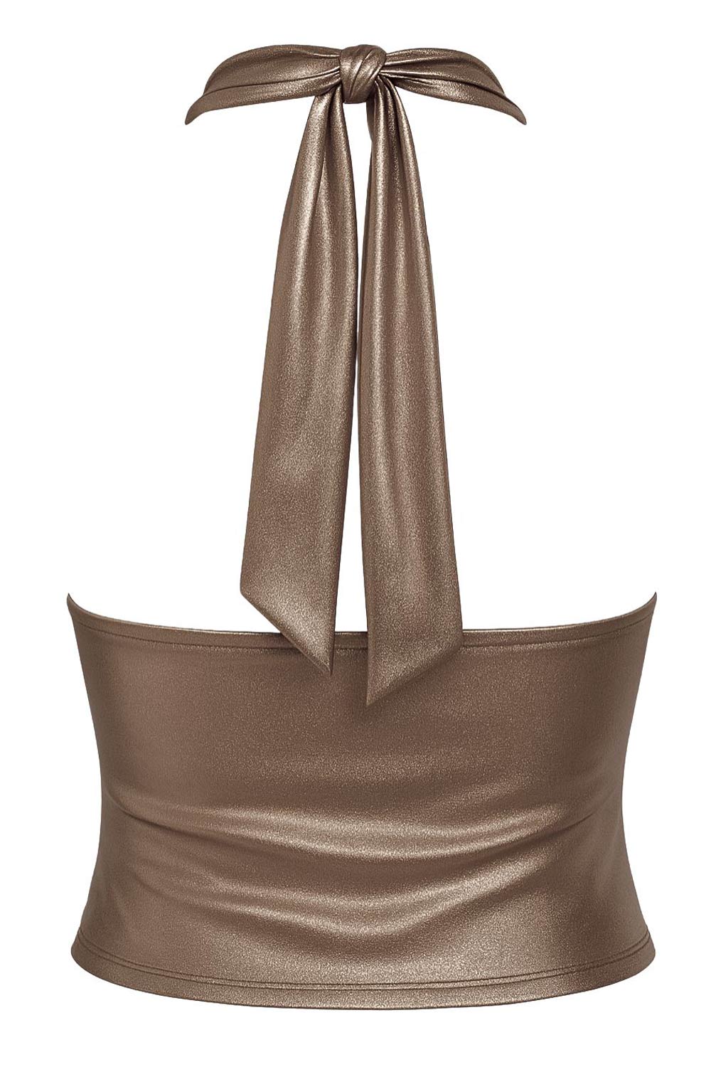 Top metálico de cuello halter con lazo amarrable posterior, escote fluido, fit recto, sin mangas y escote en espalda. Detalle de bajo diagonal asimétrico.