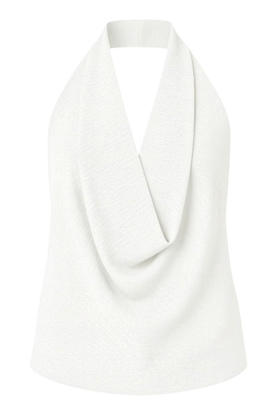 Top de cuello halter con escote fluido, fit recto, sin mangas y escote en espalda.