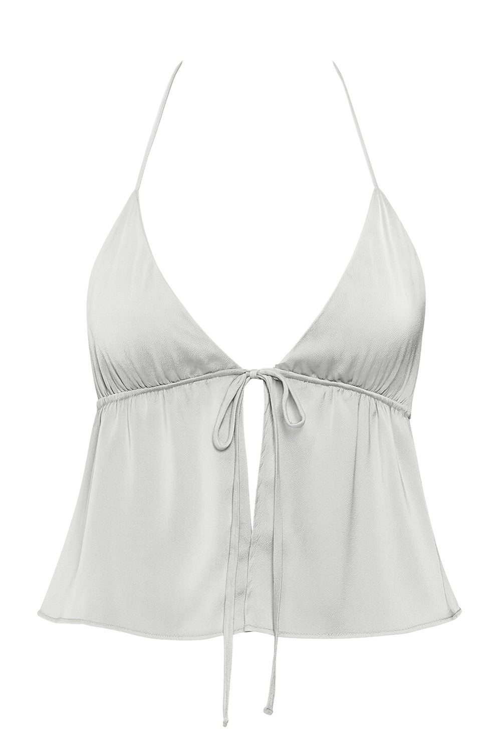 Top corto satinado de escote v con lazo amarrable frontal, rib elástico en espalda, tirantes halter con lazo amarrable posterior y abertura frontal en bajo. Detalle de peplum olanes en bajo.