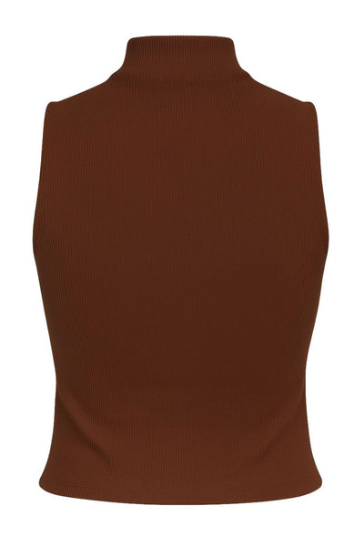 Top canalé básico de fit ajustado, sin mangas y cuello alto seguido.