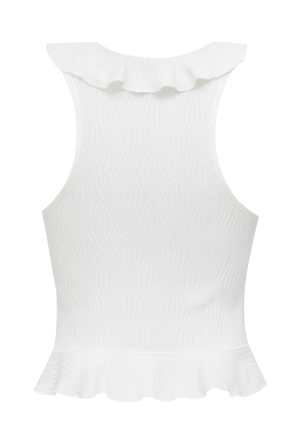 Top corto sin mangas, de fit ajustado, escote v cruzado con olanes en borde, abertura frontal en bajo con olanes y detalle de textura en tejido.