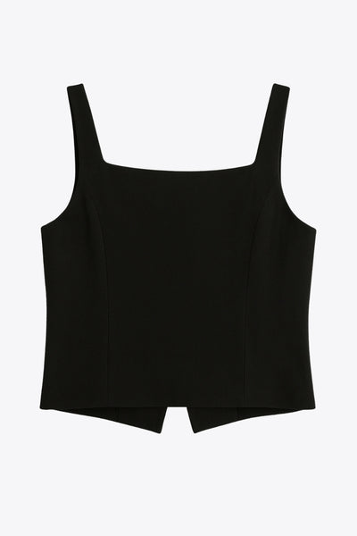 Top corto ajustado, sin mangas, de escote cuadrado, bajo frontal con abetura y hilera de botones en contraste.