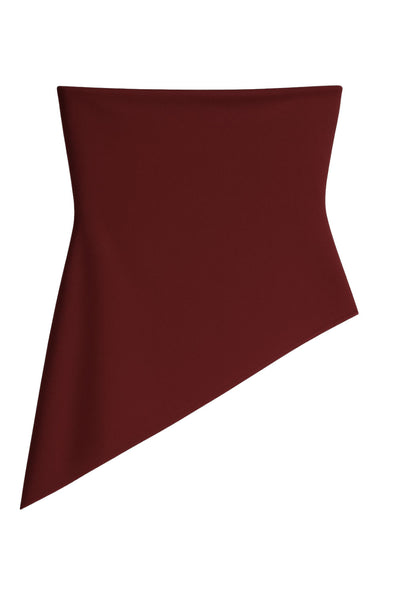 Top tubo de fit ajustado, escote recto con detalles plisados laterales y bajo diagonal asimétrico con rib en borde.