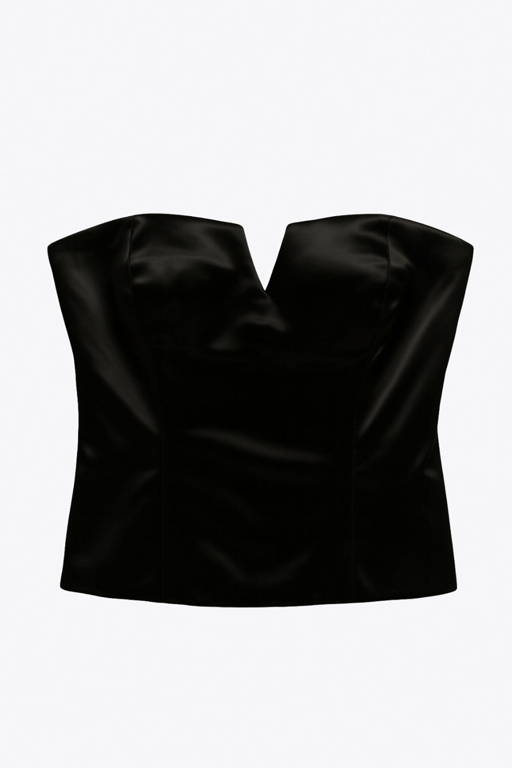 Top tubo corto de fit ajustado, efecto piel, escote corazón con corte decorativos frontales y cierre posterior con cremallera visible en contraste.