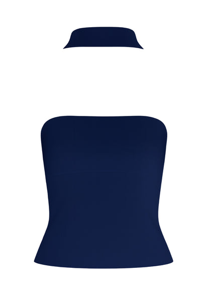 Top tubo de fit ajustado, escote recto, plisados en costados y detalle decorativo posterior de choker.