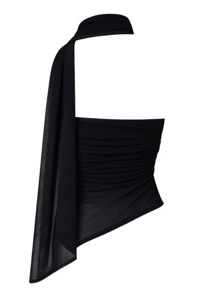 Top tubo de mesh, fit ajustado, escote recto con detalles plisados laterales y bajo diagonal asimétrico con rib rizado en borde. Detalle de choker cruzado.