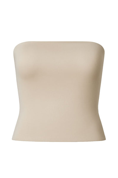 Top tubo de fit ajustado y escote recto.