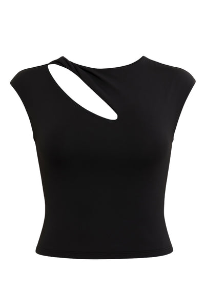 Top de fit ajustado, manga corta seguida, cuello redondo, cut out frontal con detalles plisados y escote en espalda.