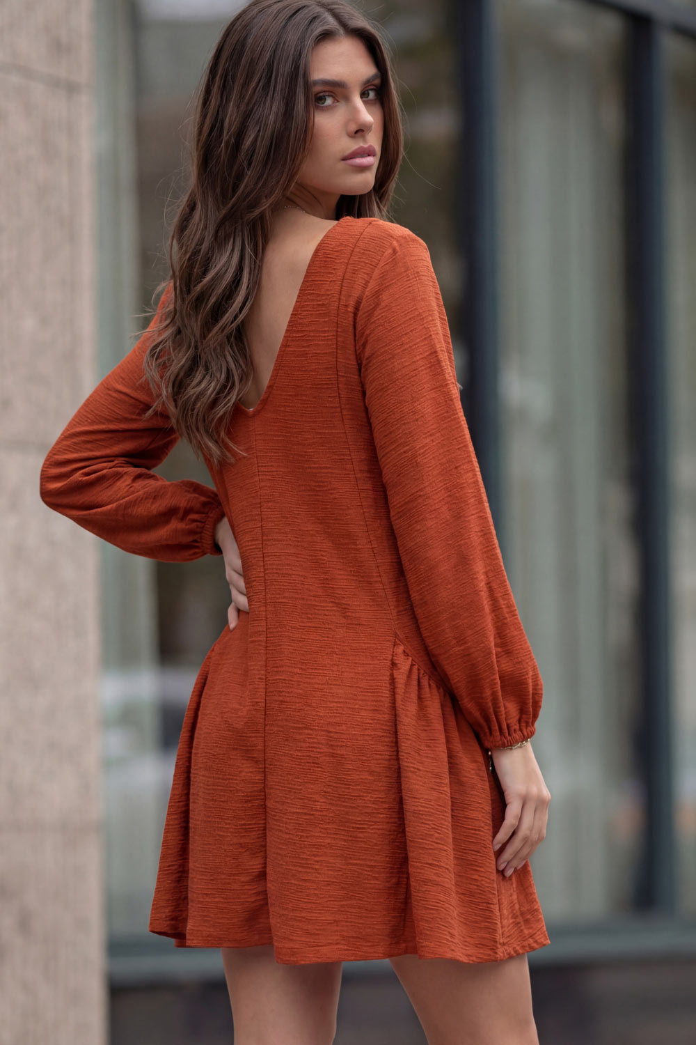 vestido fluido corto
