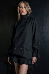 Vestido cruzado de cuello alto