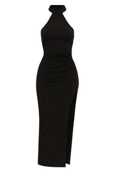 Vestido midi de fit ajustado, cuello alto halter, sin mangas, plisados en costados y abertura lateral en bajo. Cierre posterior con botones y ojales.